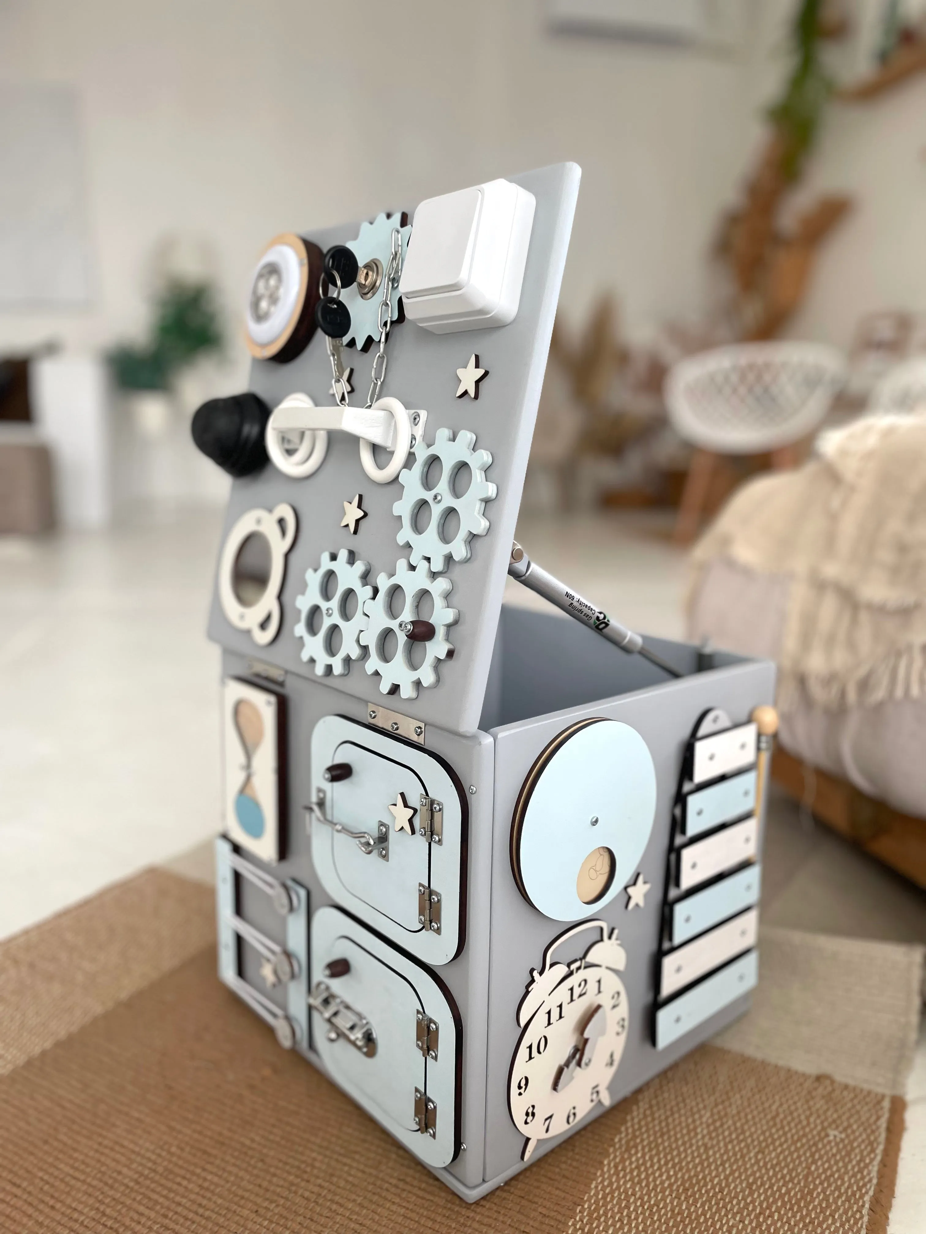 Busy Cube & Storage For Toys pastel blue
