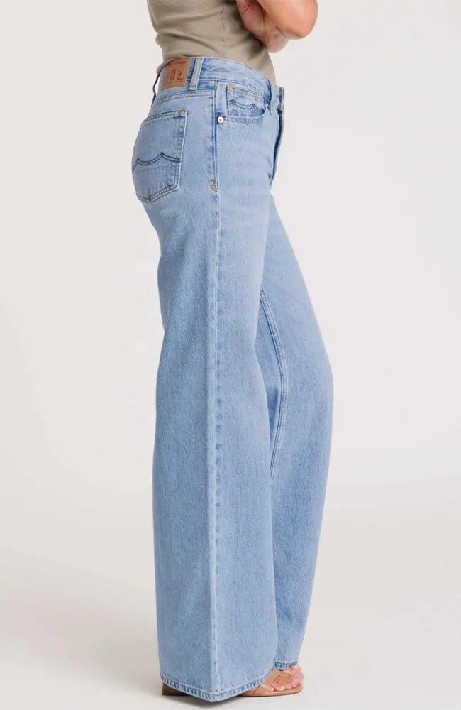 Jane relaxed flare jeans