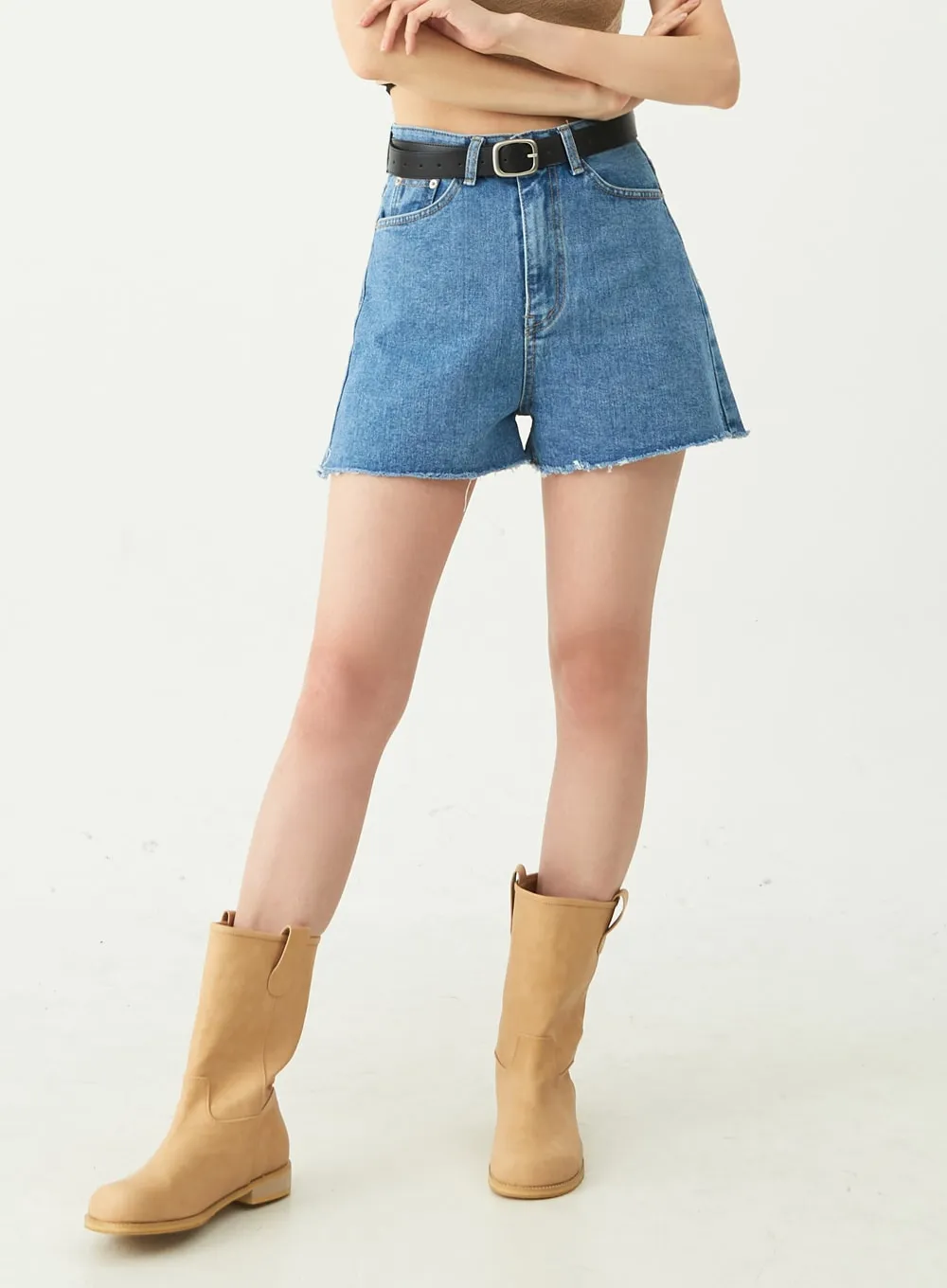 Raw Hem Denim Shorts CU5